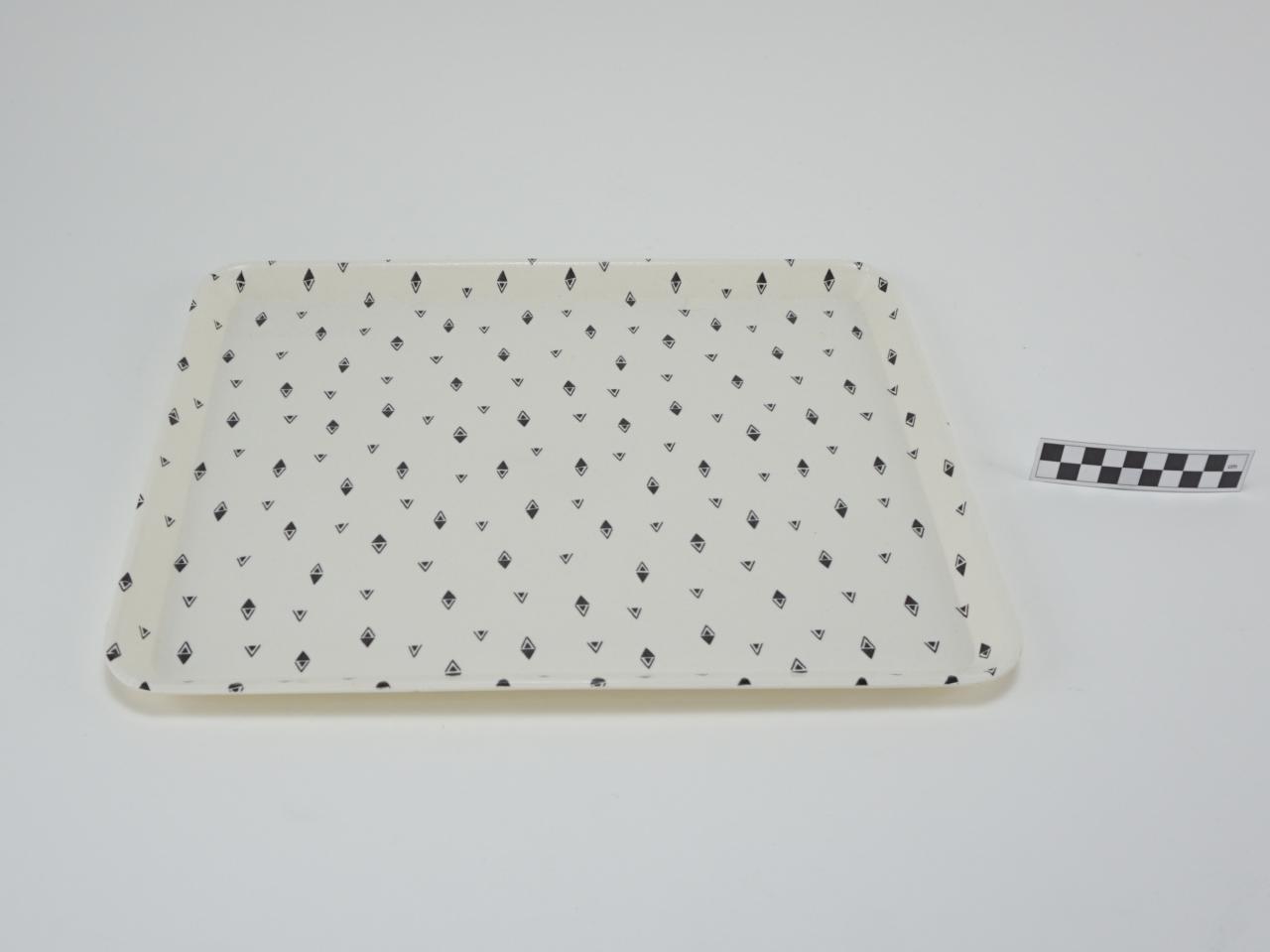 TRAY