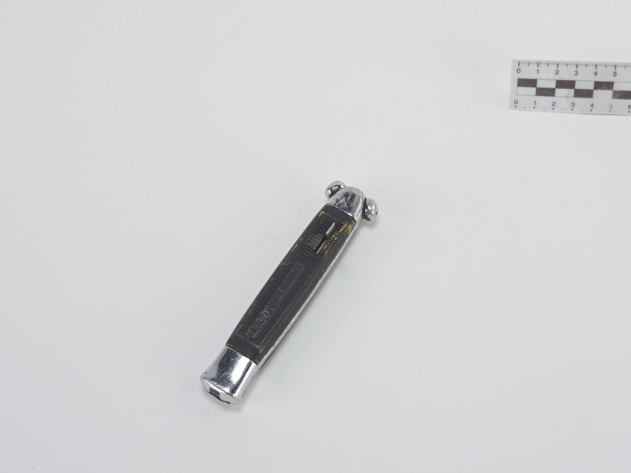 POCKET KNIFE