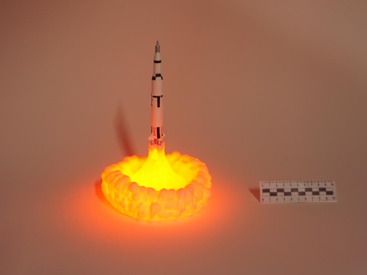 LAMPKA RAKIETA USA