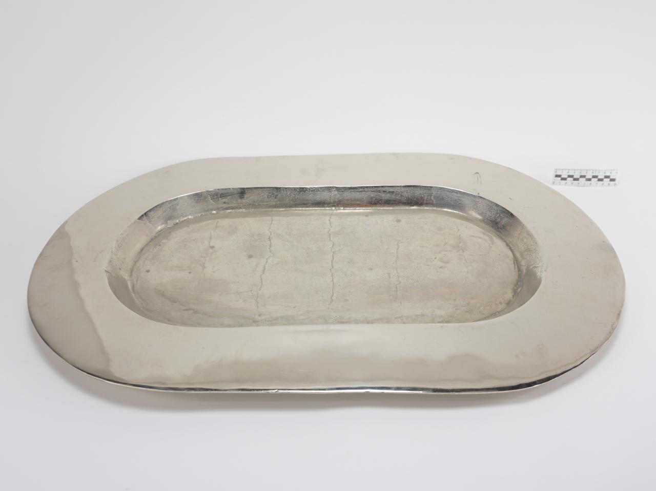TRAY