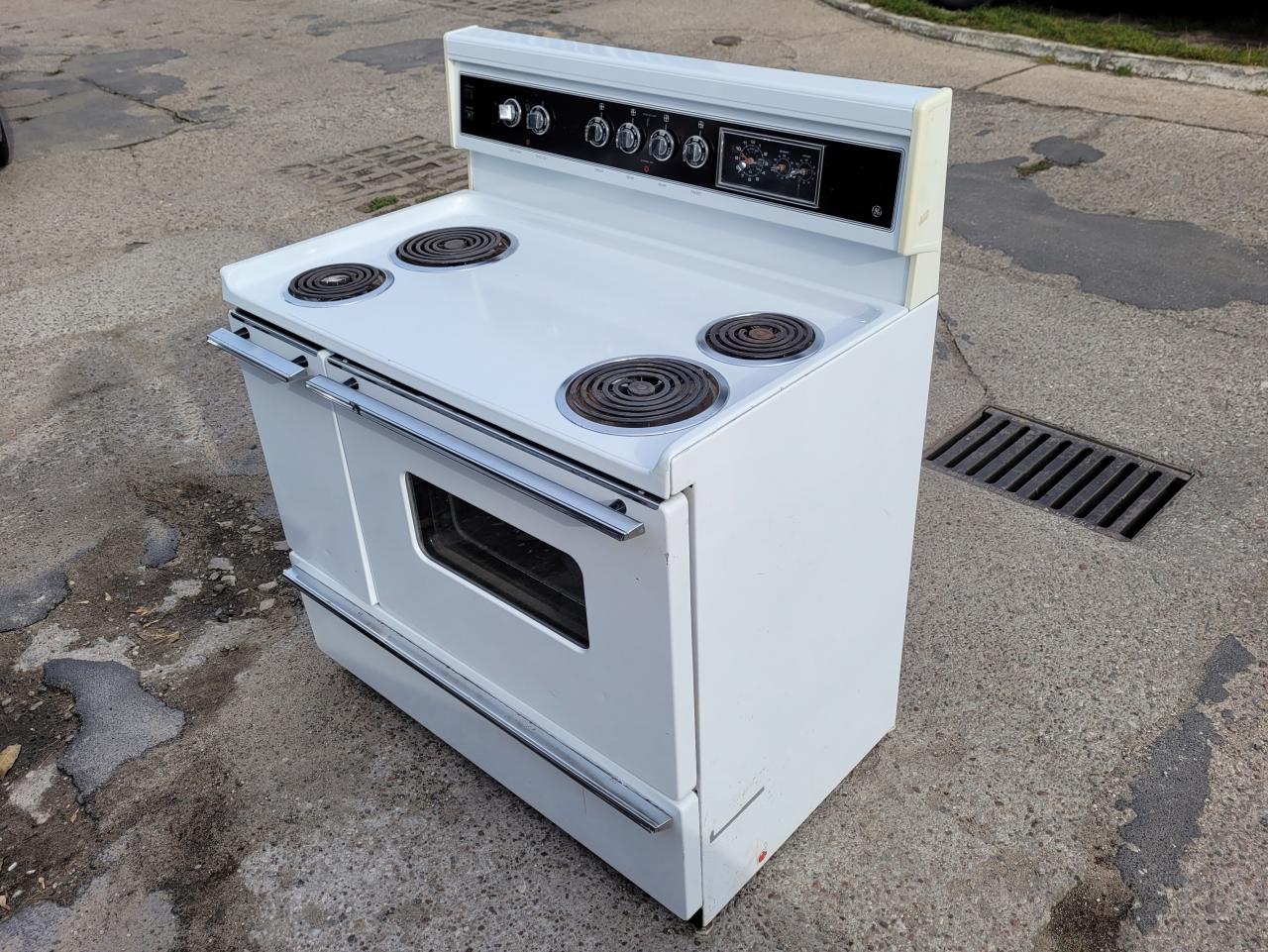 AMERICAN KITCHEN