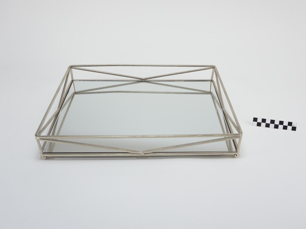 TRAY