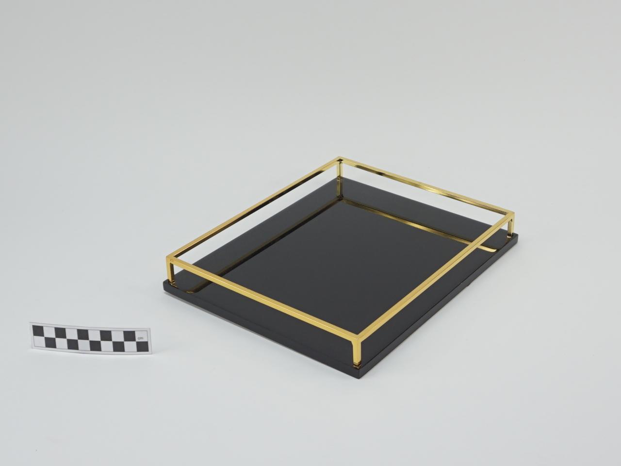TRAY