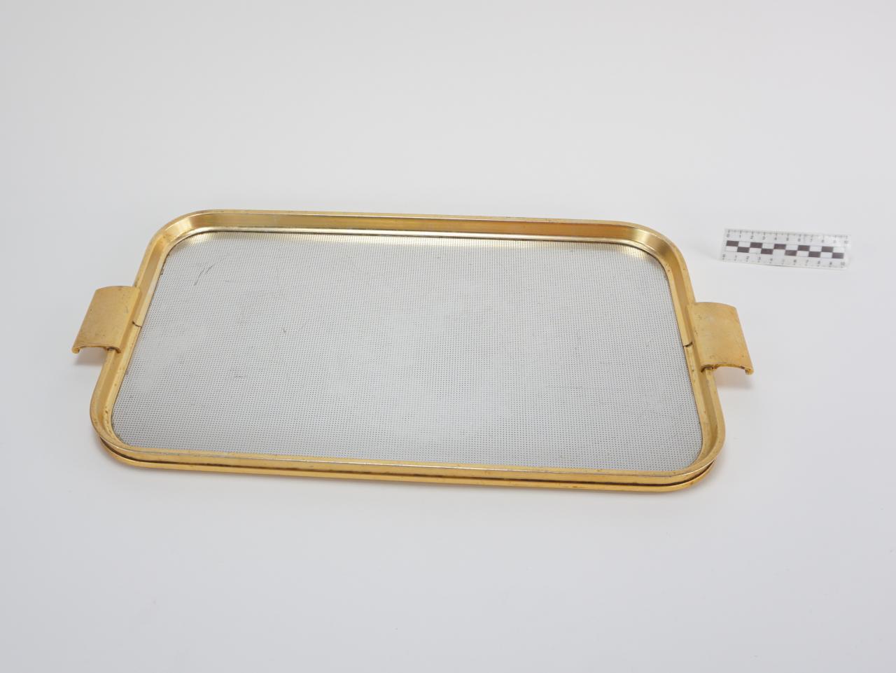 TRAY