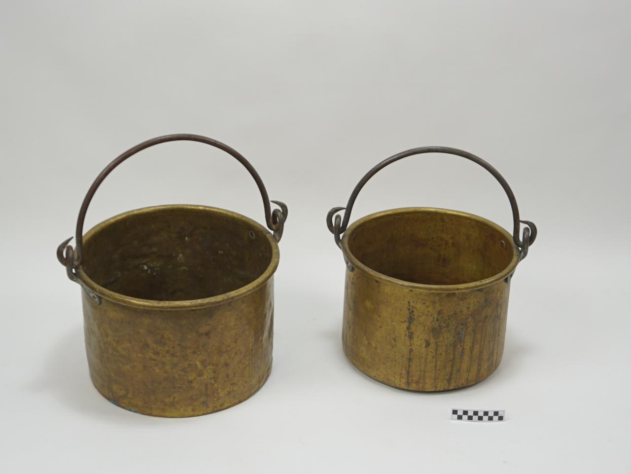 COPPER POT