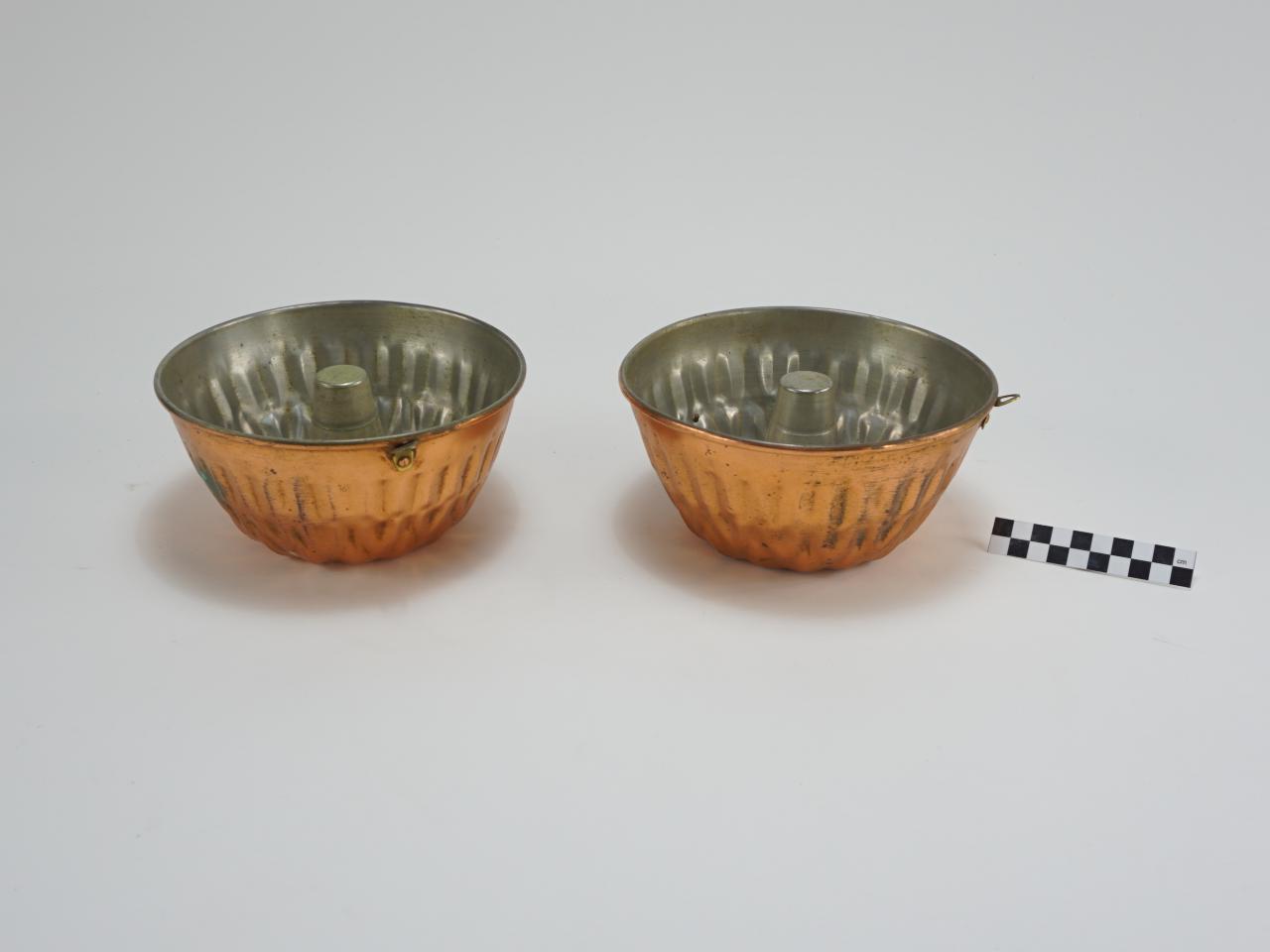 COPPER BAKING MOLD