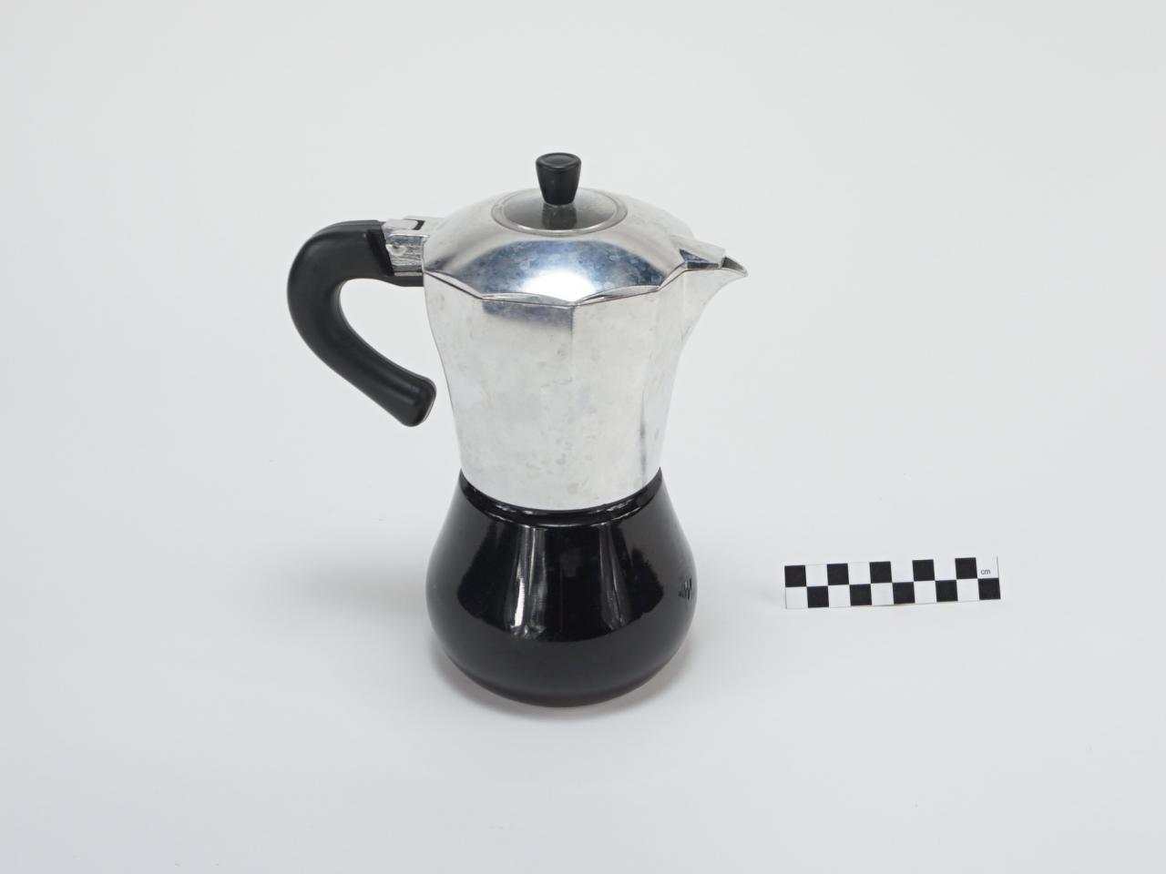 COFFEE MAKER