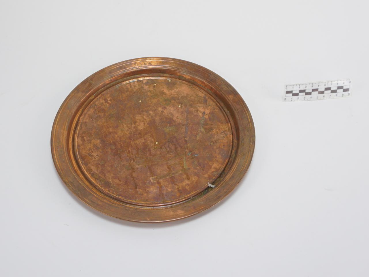 TRAY