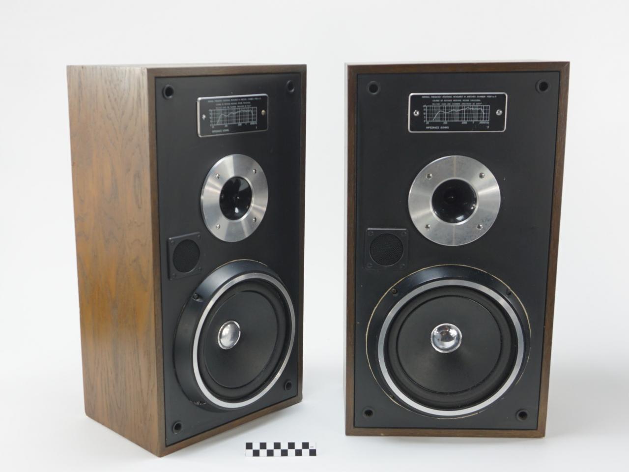 SPEAKERS