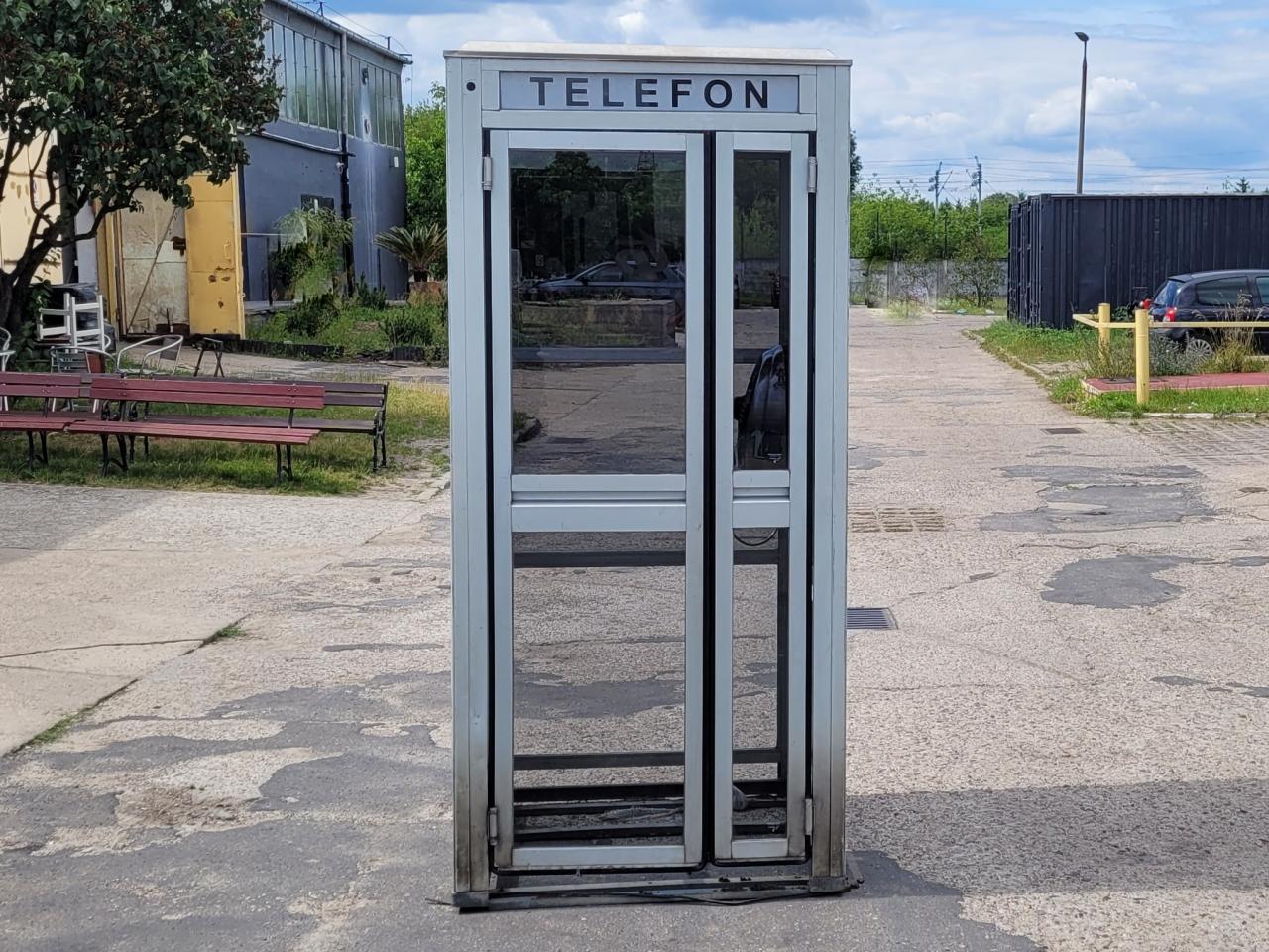 TELEPHONE BOOTH WITH PAYPHONE