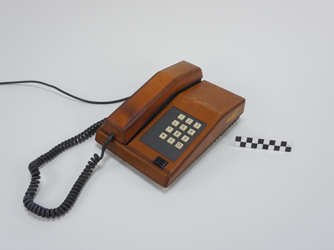 TELEFON STACJONARNY
