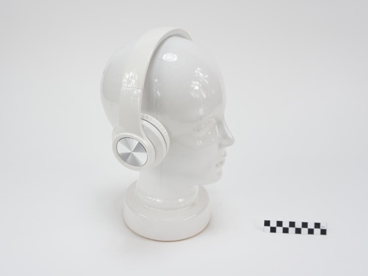 HEADPHONES