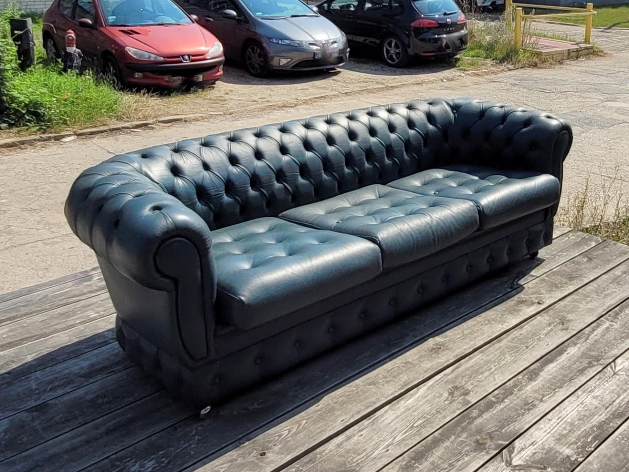 KANAPA SOFA