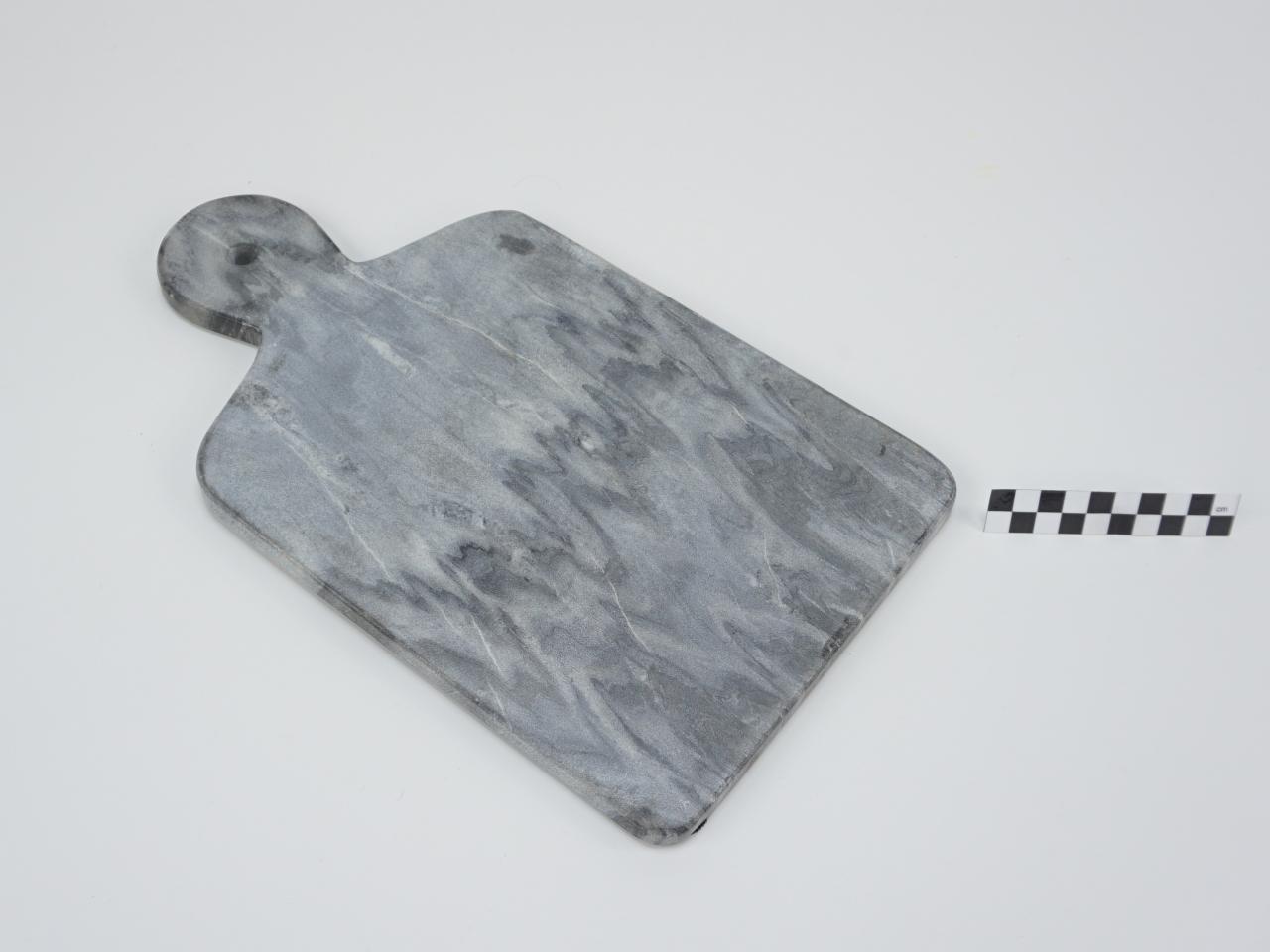 CUTTING BOARD