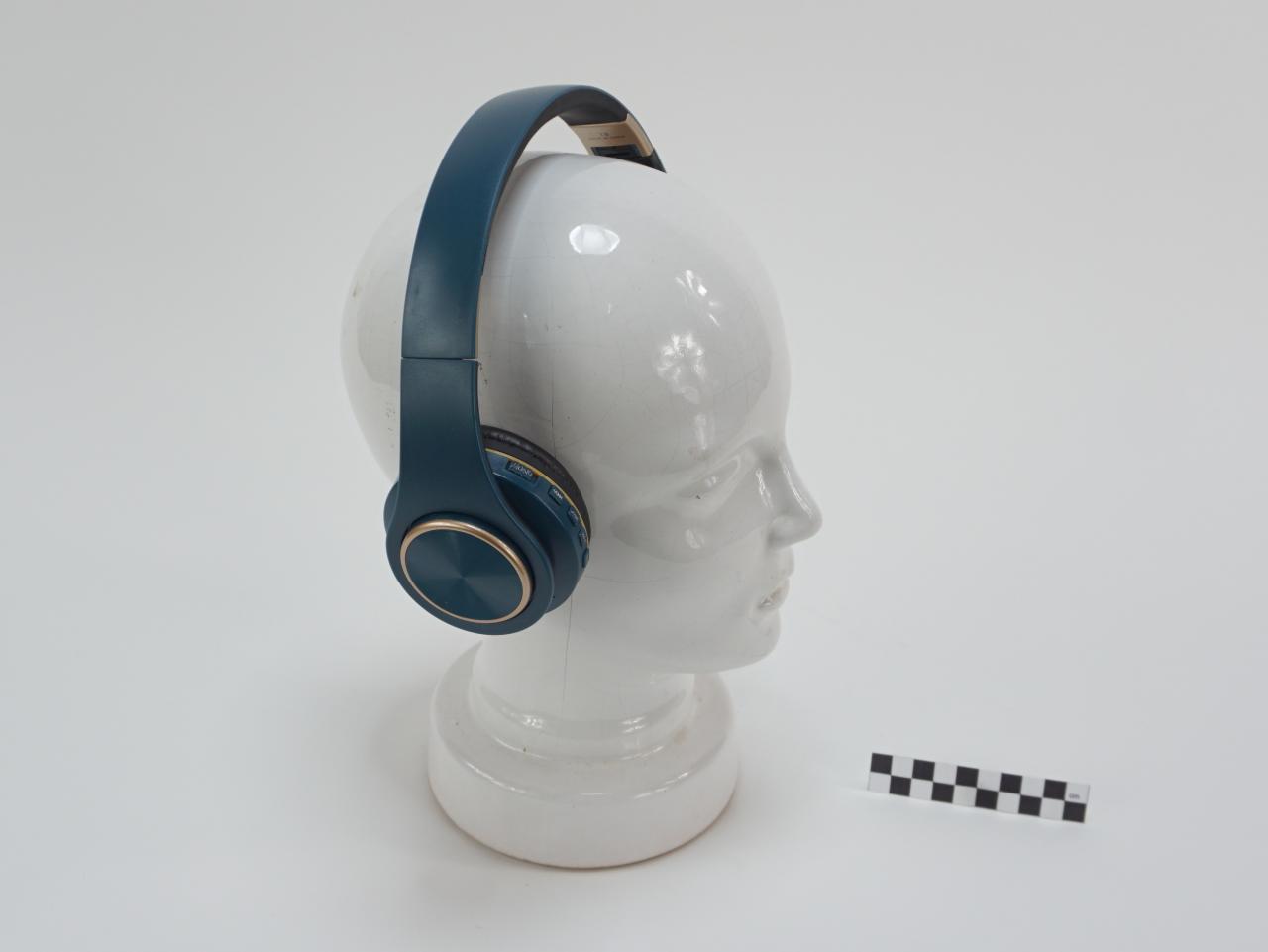 HEADPHONES