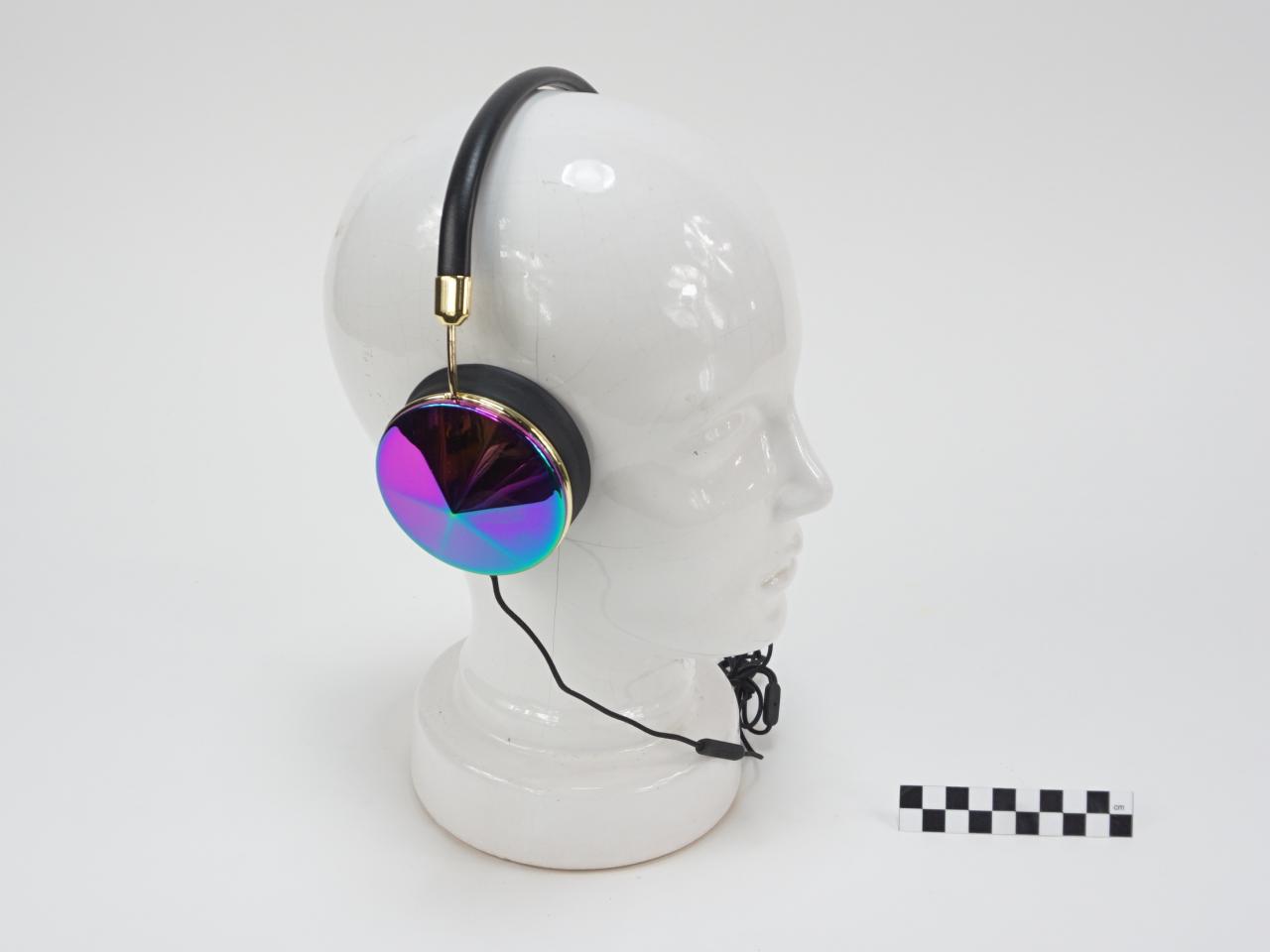 HEADPHONES