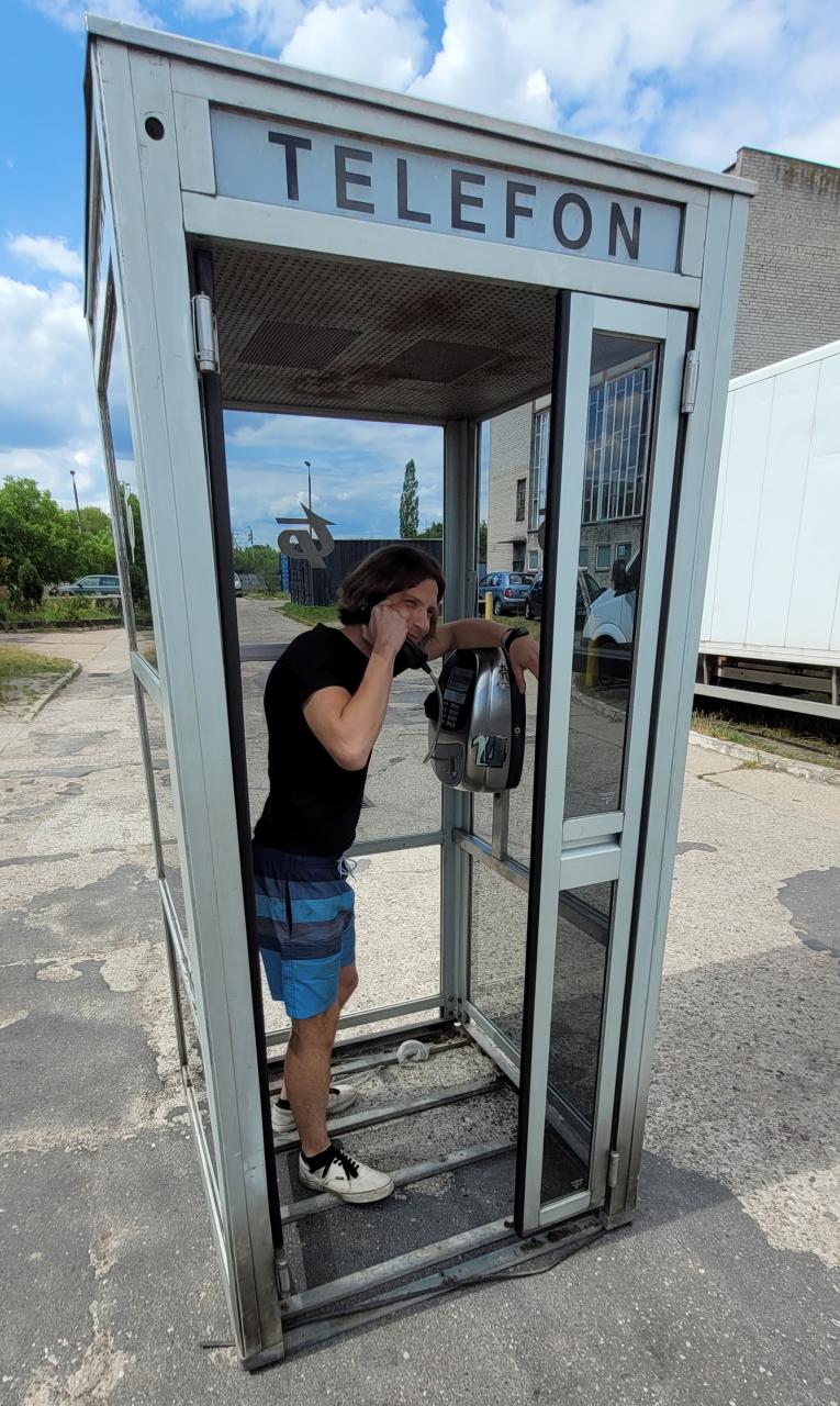 BUDKA TELEFONICZNA Z AUTOMATEM