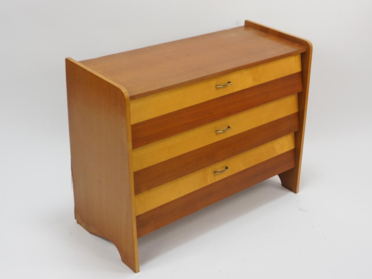 SHOE CABINET