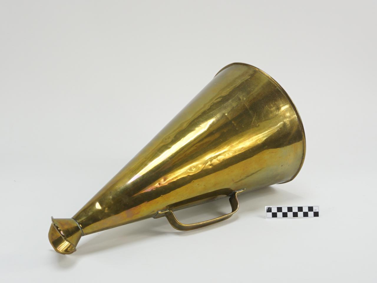 DIRECTOR'S MEGAPHONE