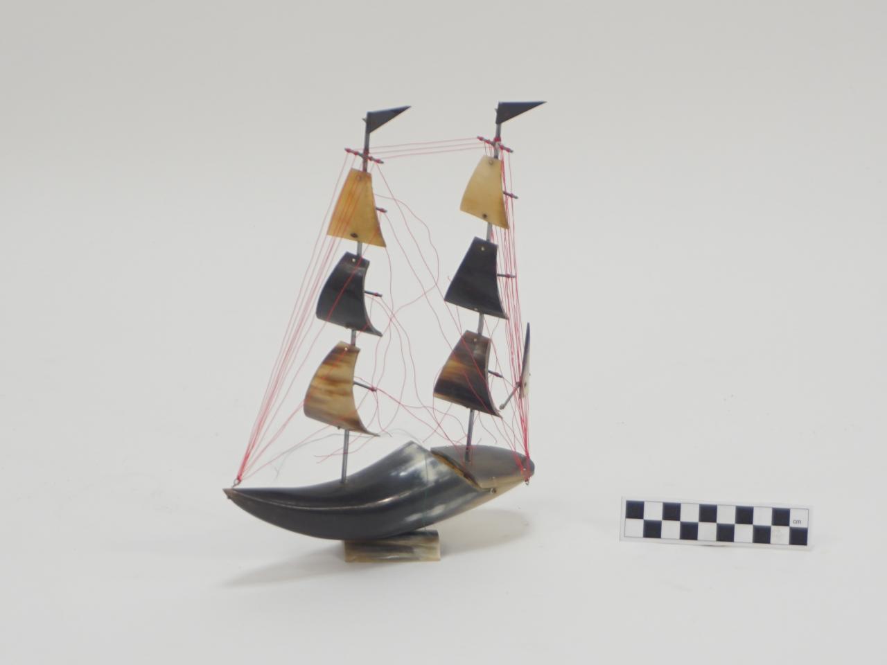 MODEL STATKU FIGURKA