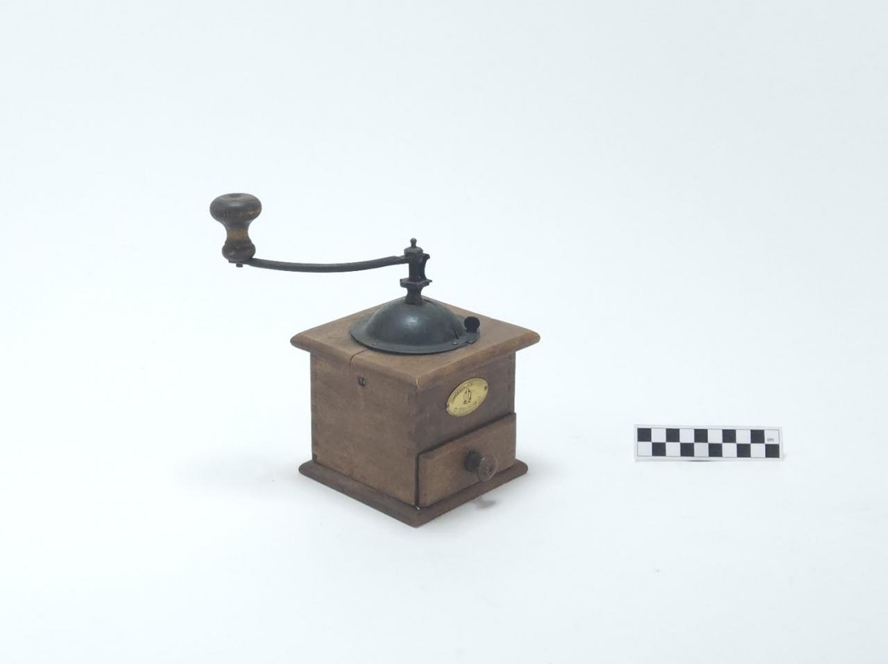 SPICE GRINDER