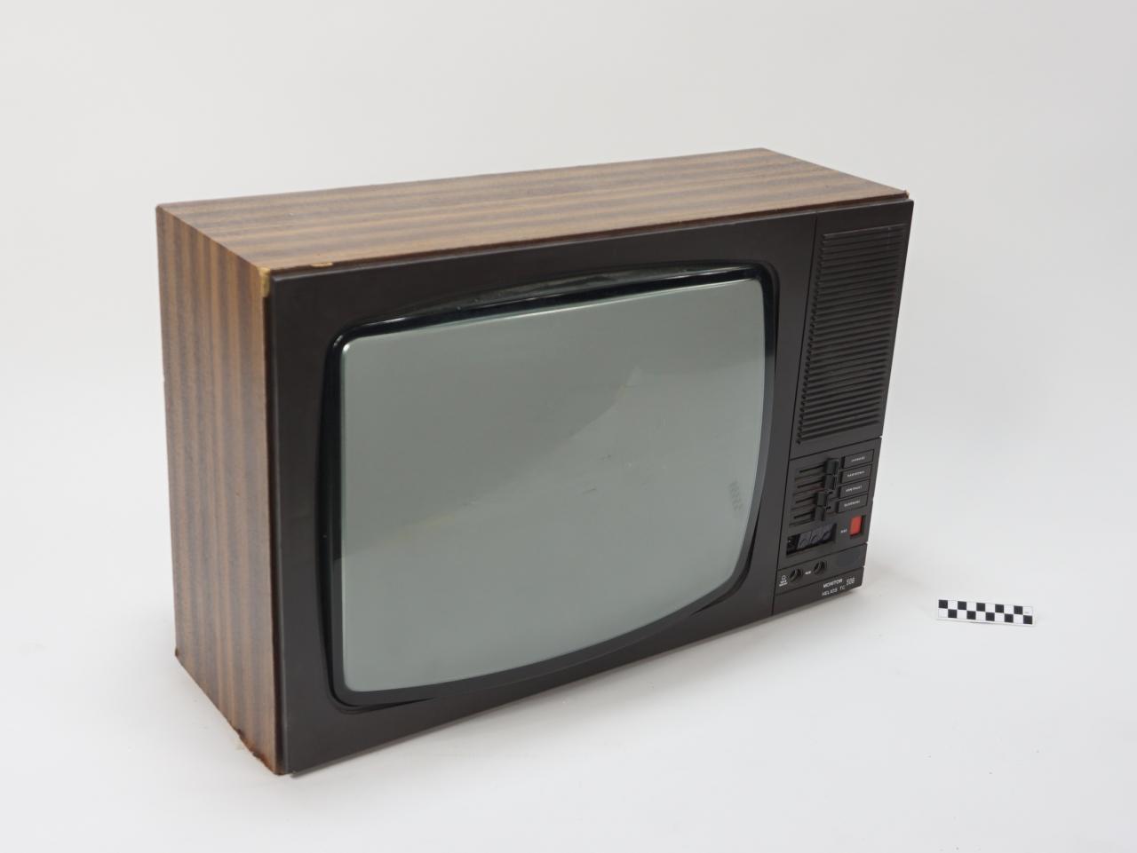 TELEWIZOR