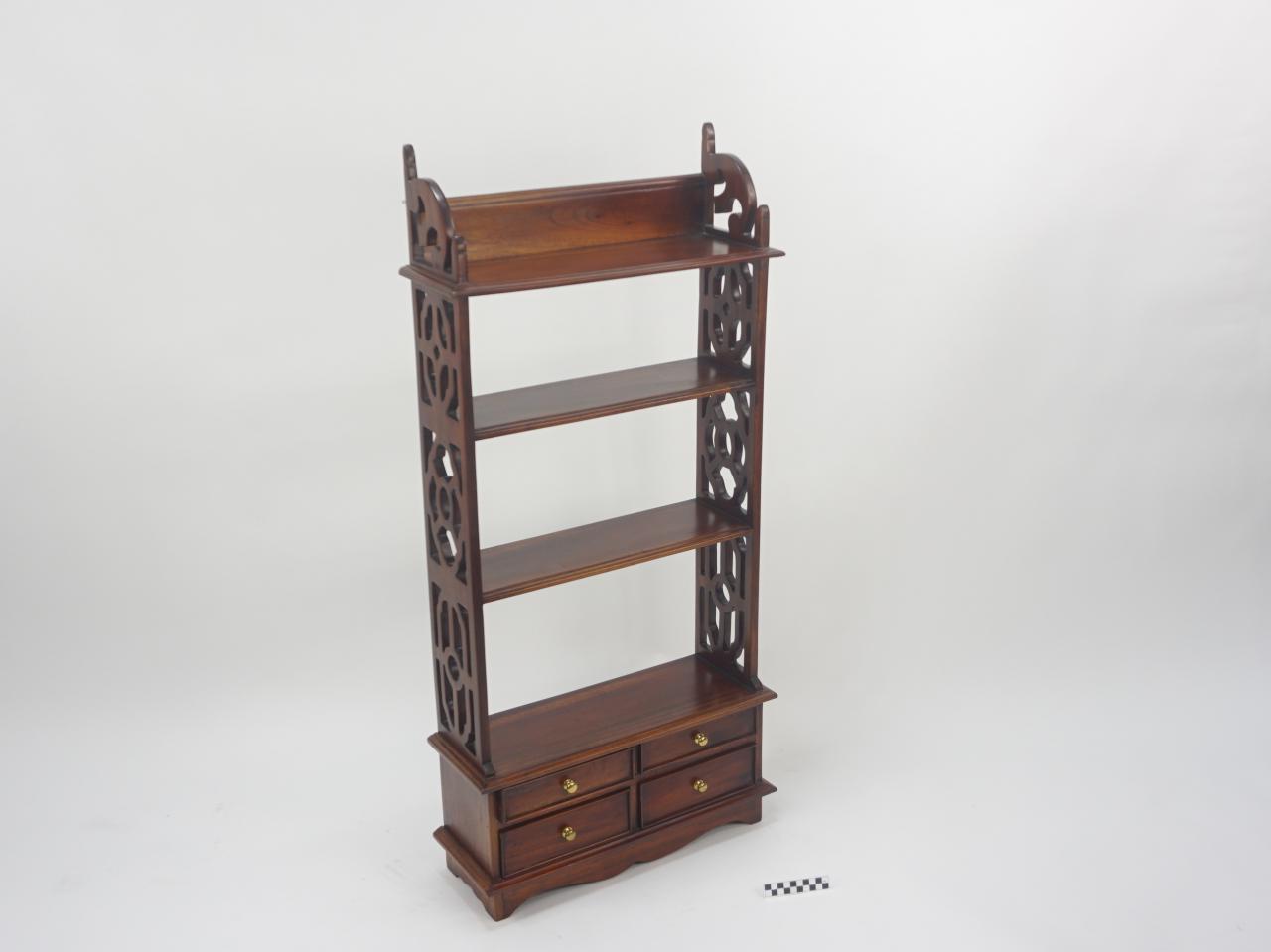 HANGING CABINET