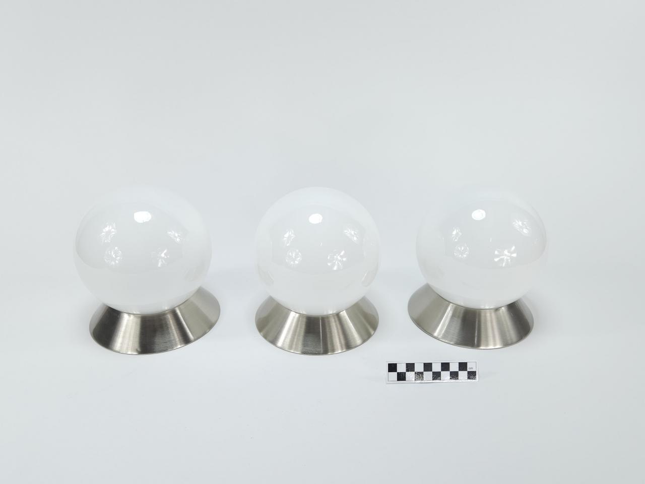 WALL LAMP