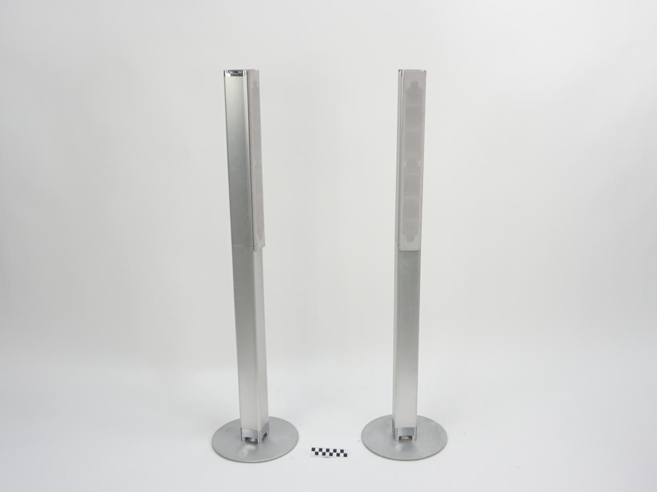 FLOOR SPEAKERS