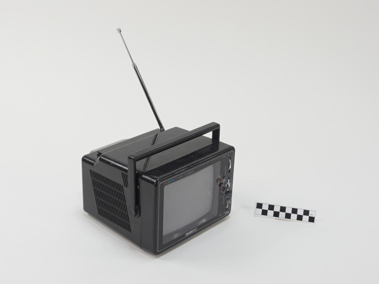 TELEWIZOR