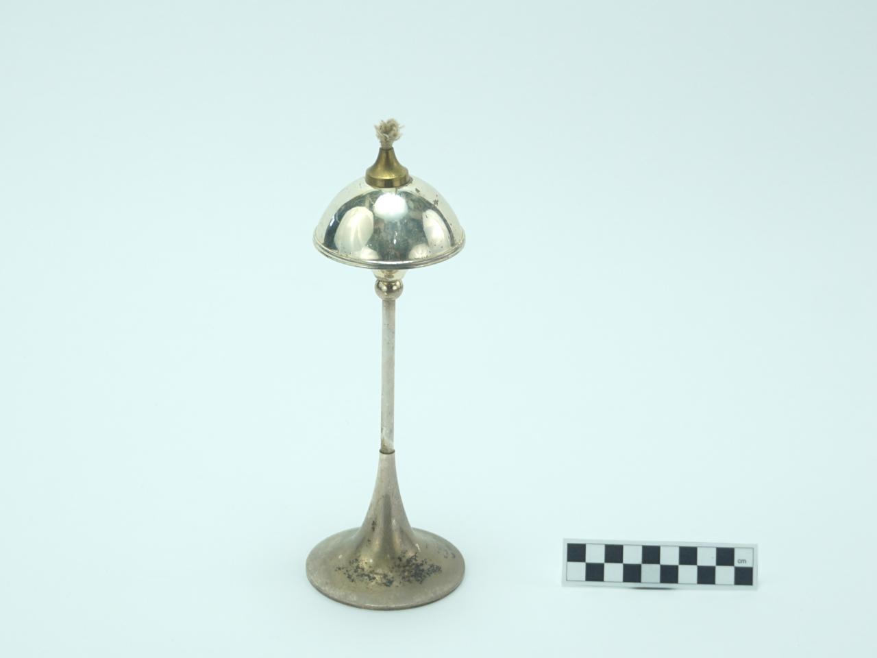 LAMPA NAFTOWA