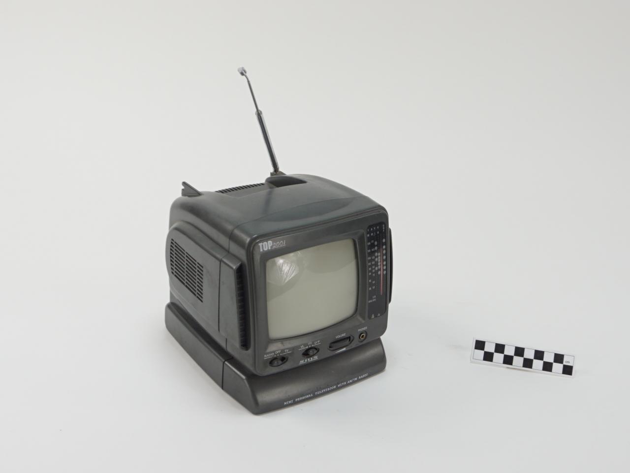TELEWIZOR