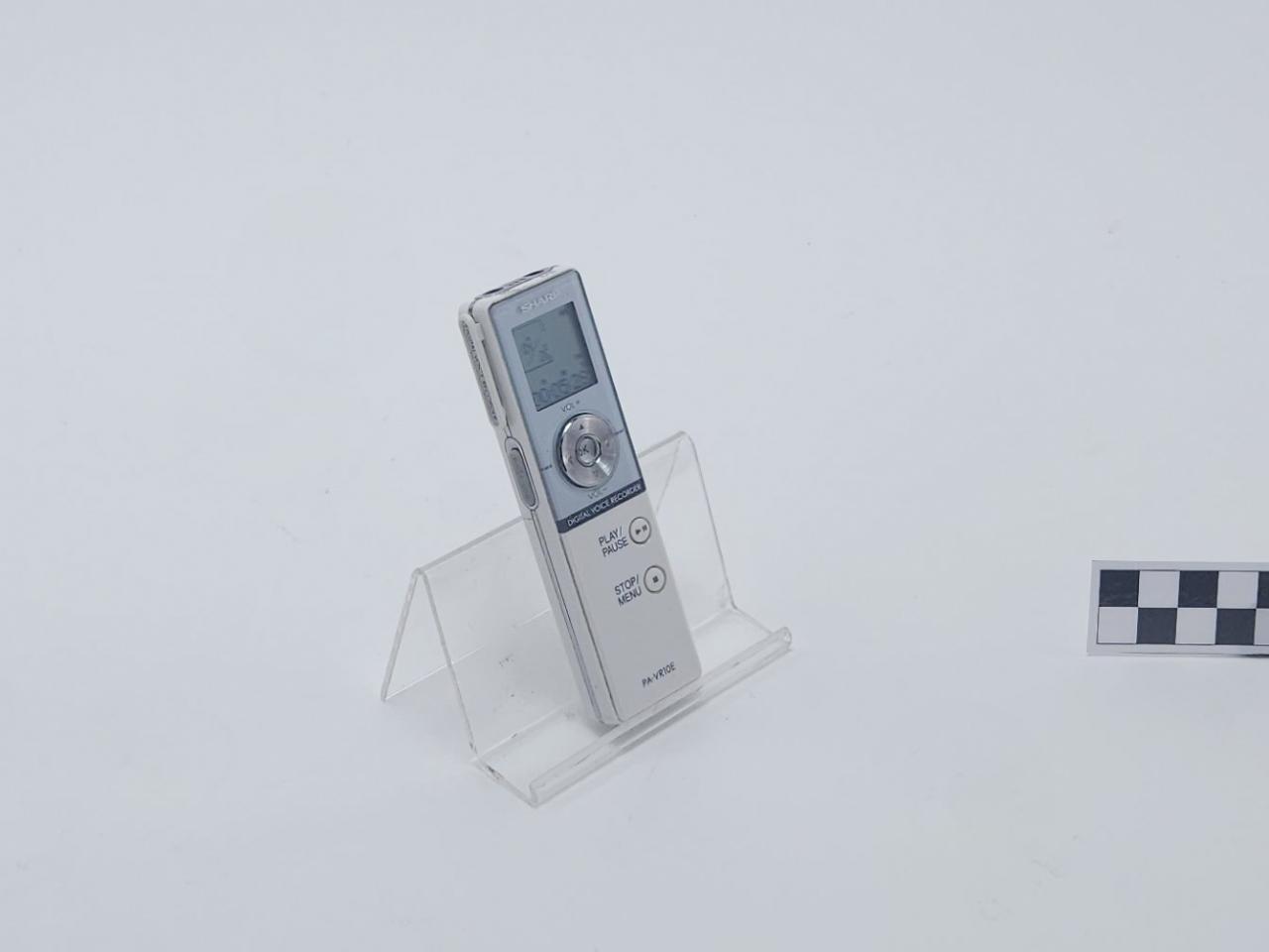 DICTAPHONE