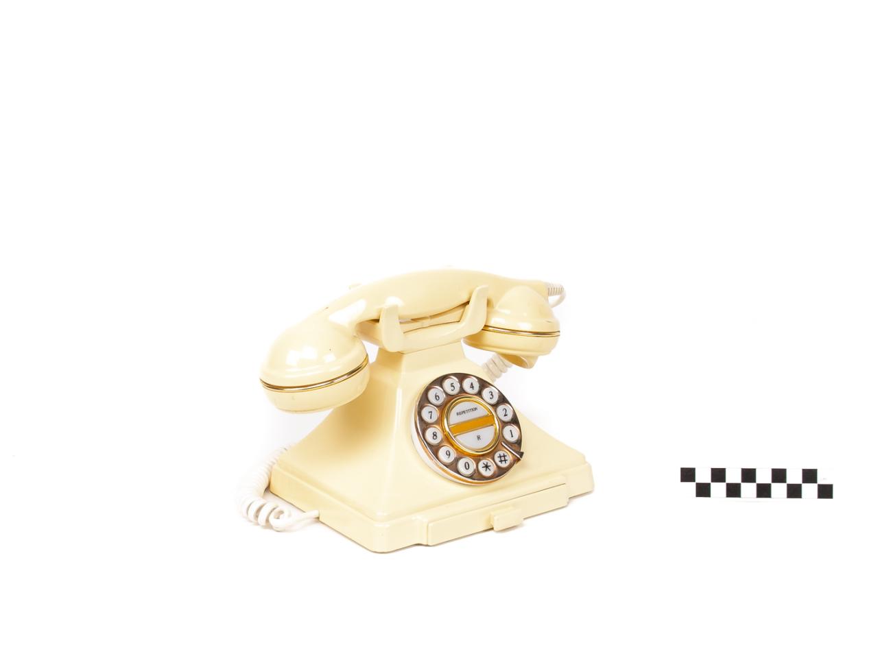 TELEFON STACJONARNY
