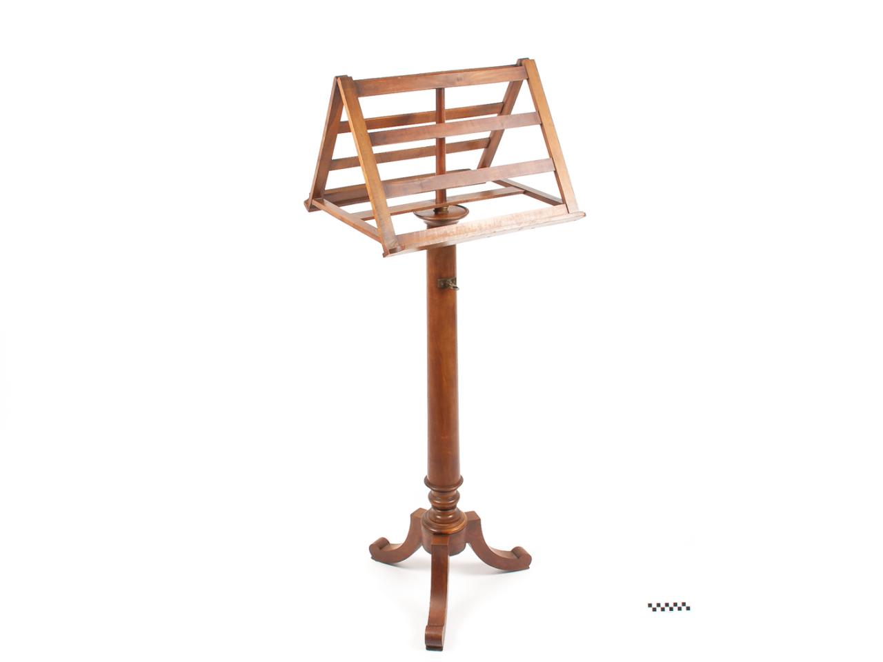 PULPIT NA NUTY