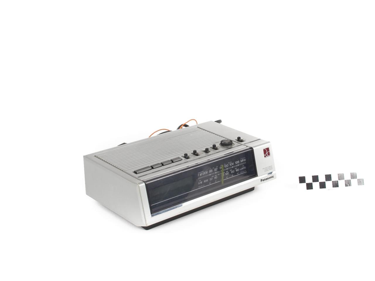 RADIO CLOCK RADIO
