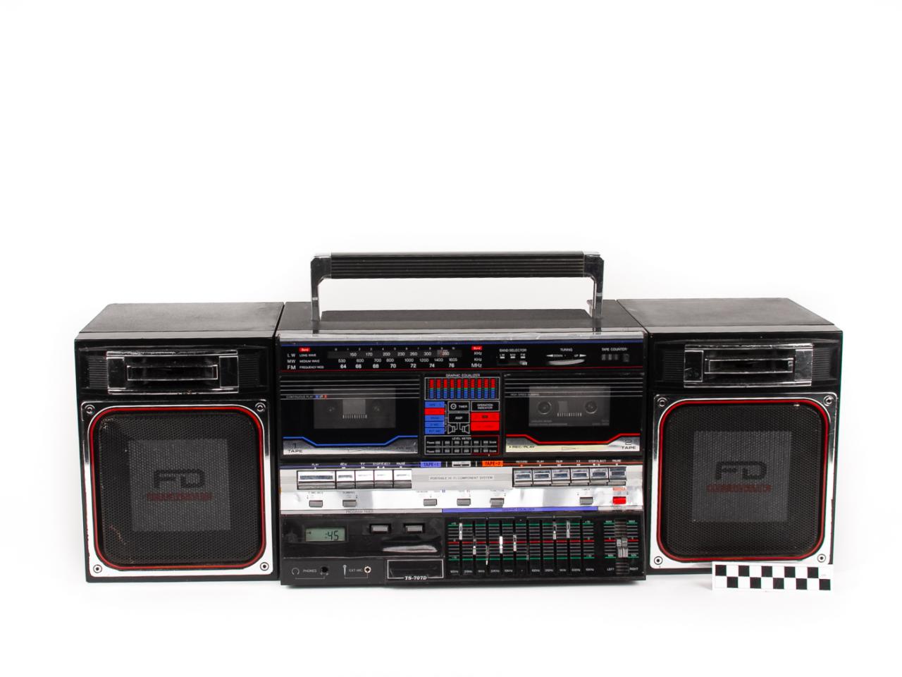 BOOMBOX