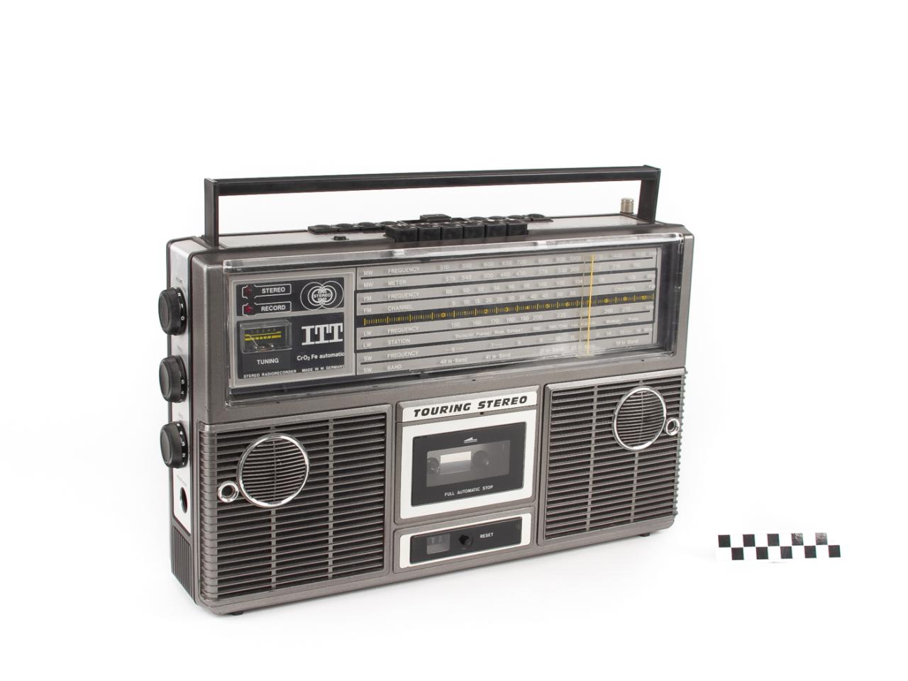 TAPE RECORDER RADIO PLAYER BOOMBOX