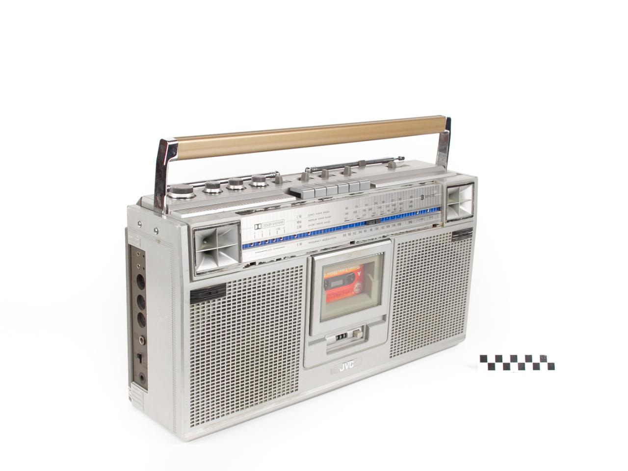 BOOMBOX