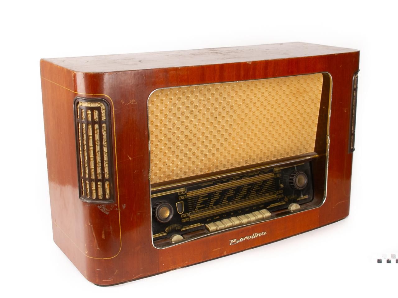 RADIO
