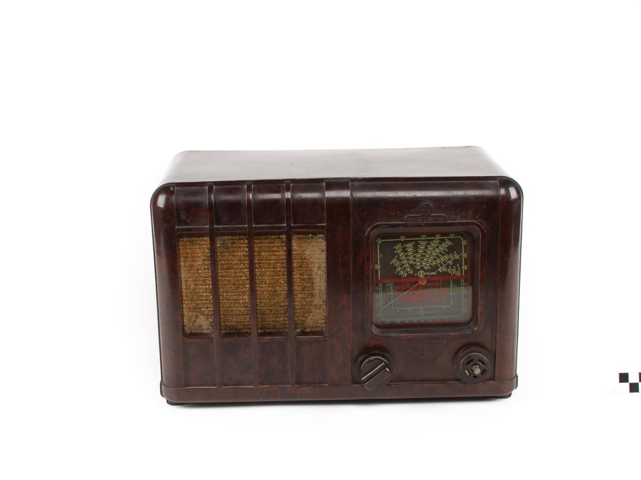 RADIO