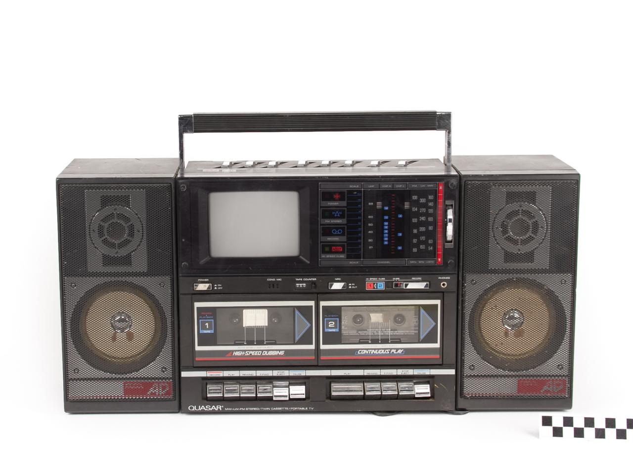 BOOMBOX RADIO