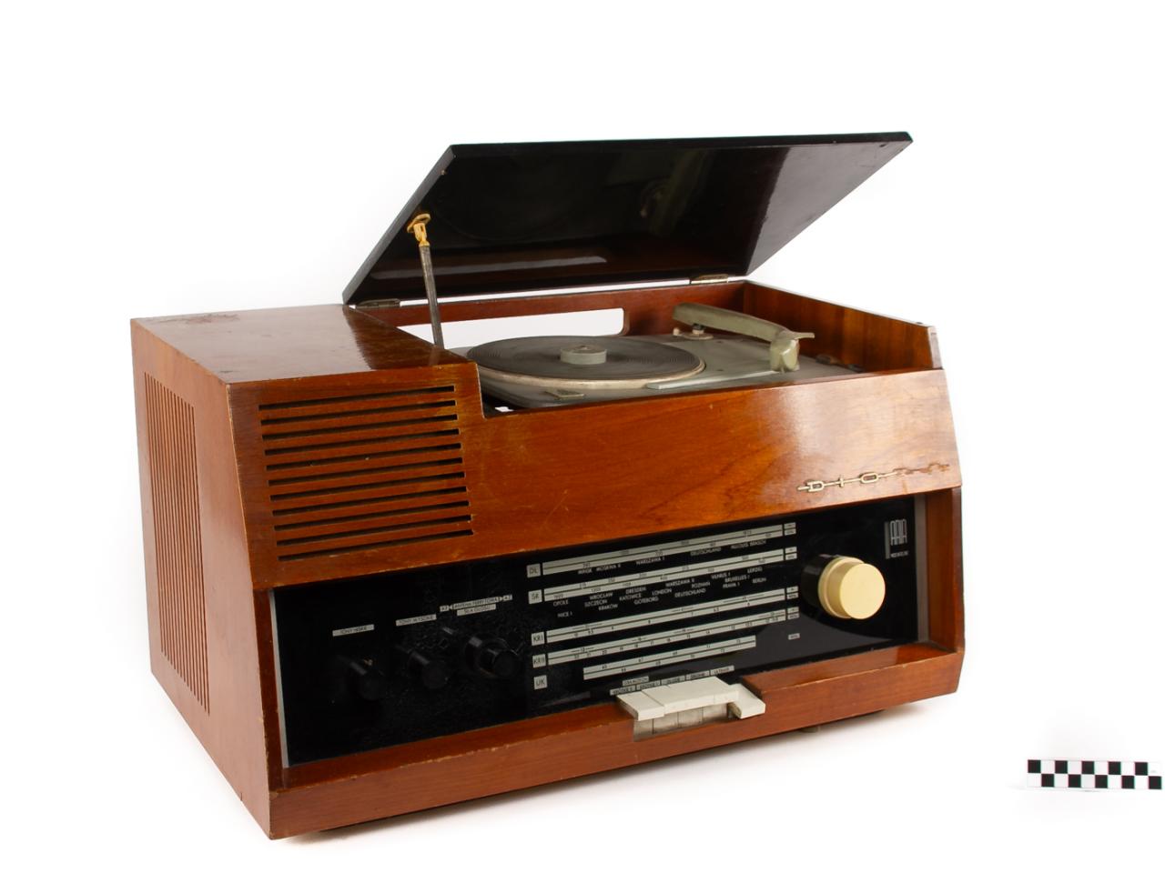 RADIO GRAMOPHONE