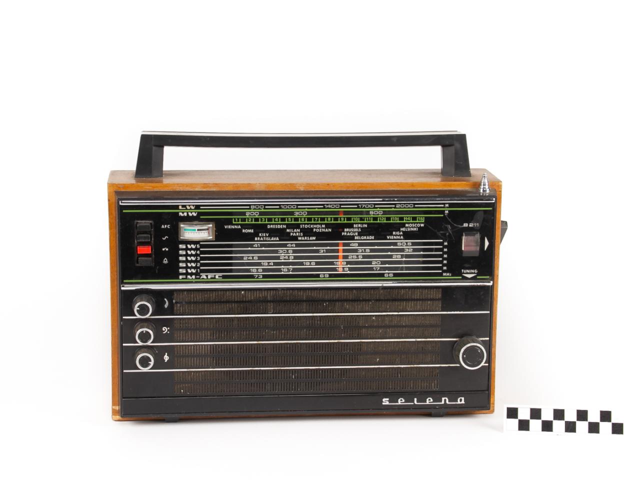 RADIO