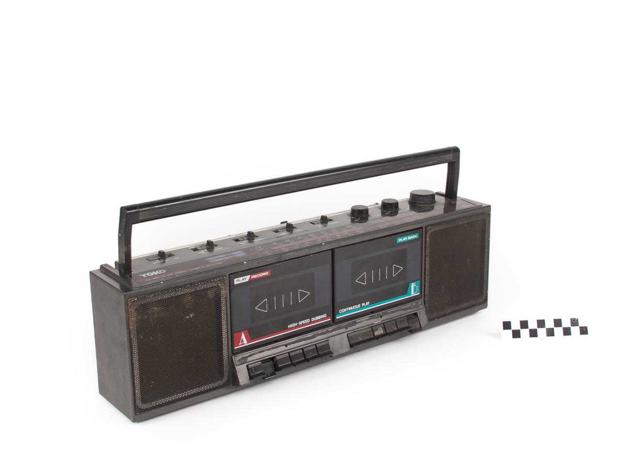 BOOMBOX RADIO