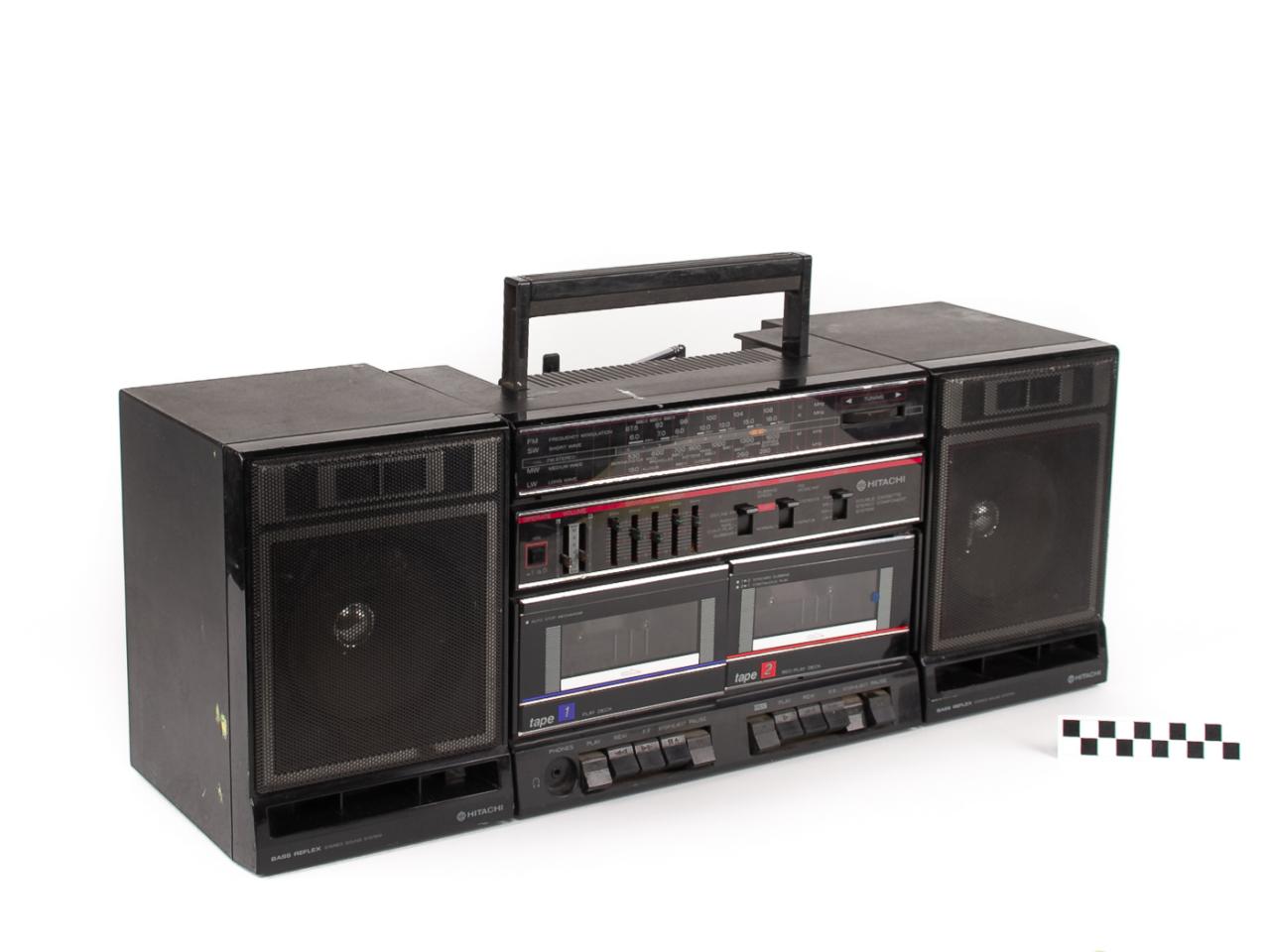 BOOMBOX RADIO