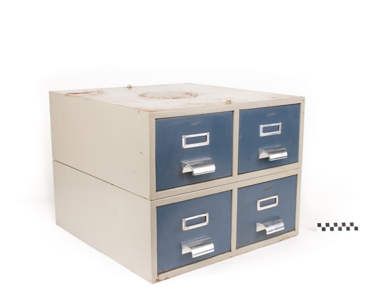 DOCUMENT CABINET