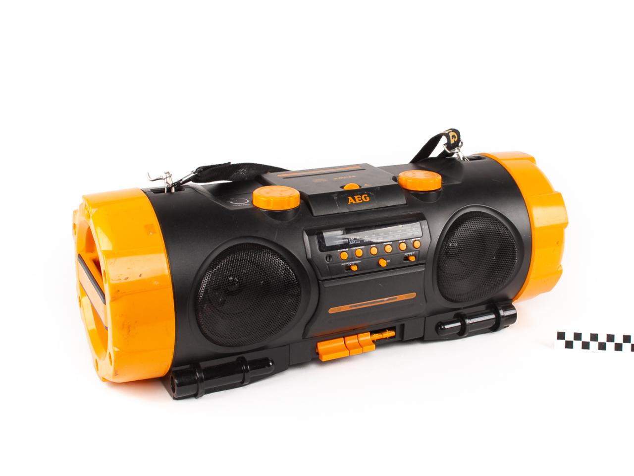 BOOMBOX