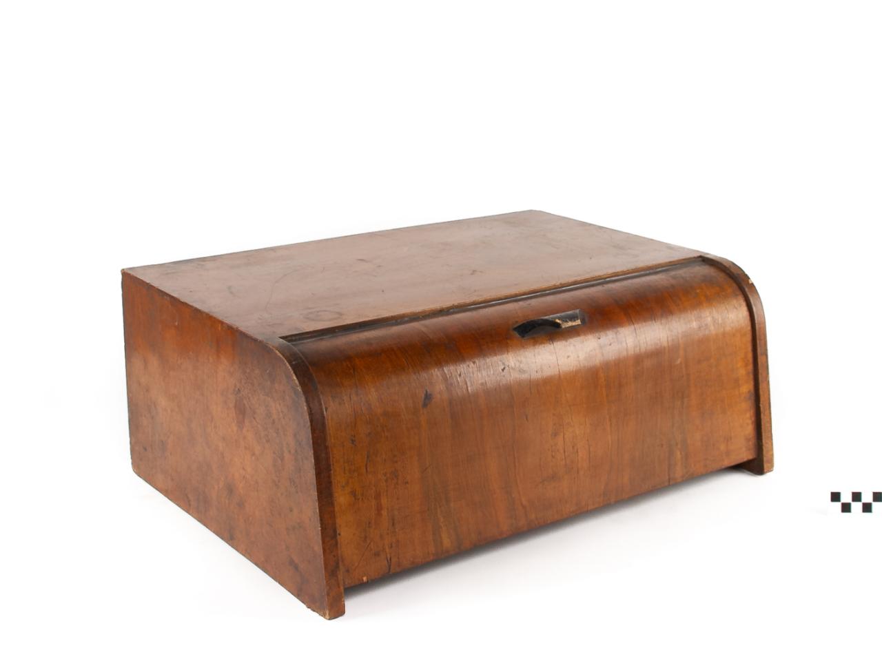 GRAMOPHONE