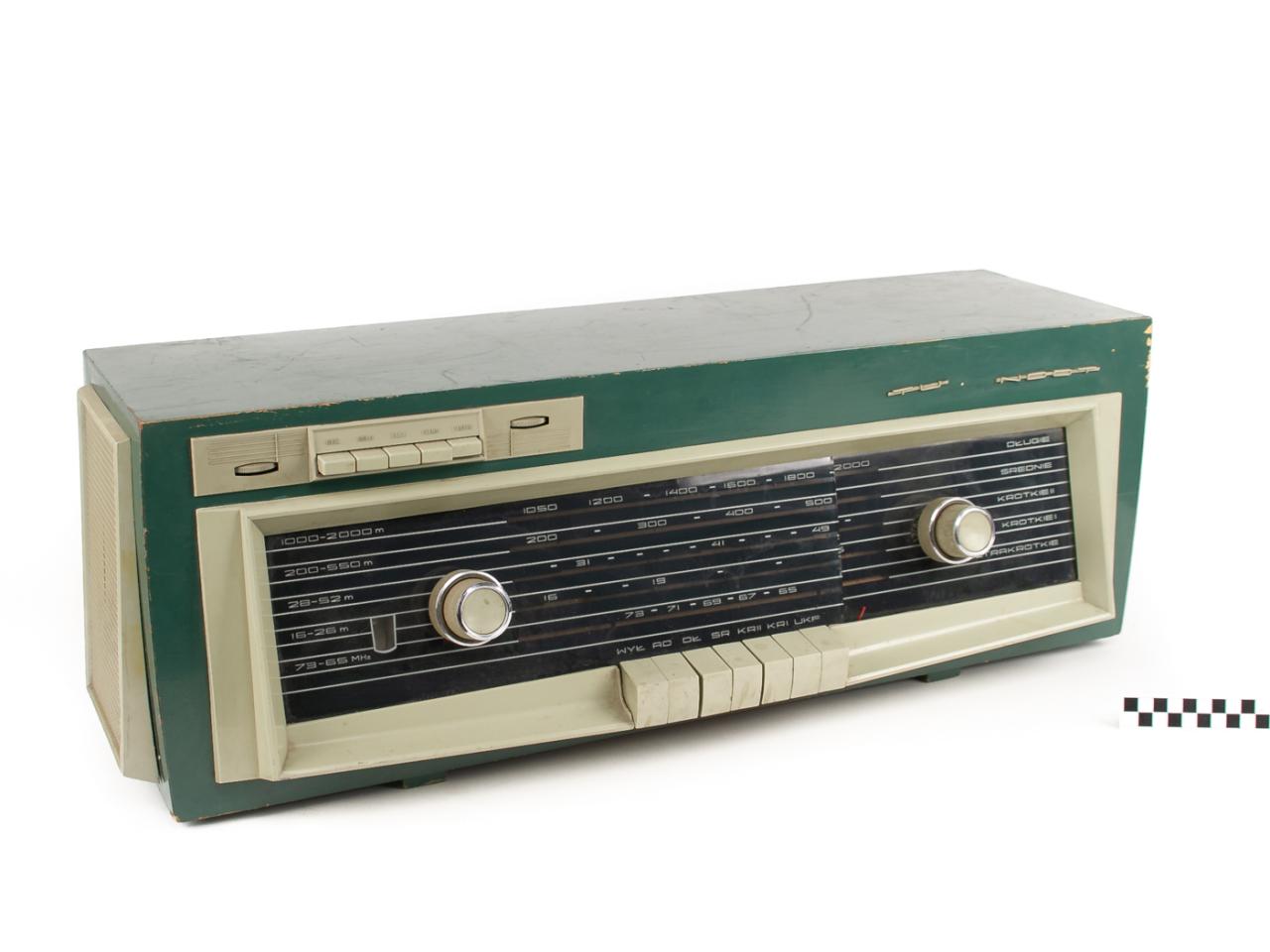 RADIO